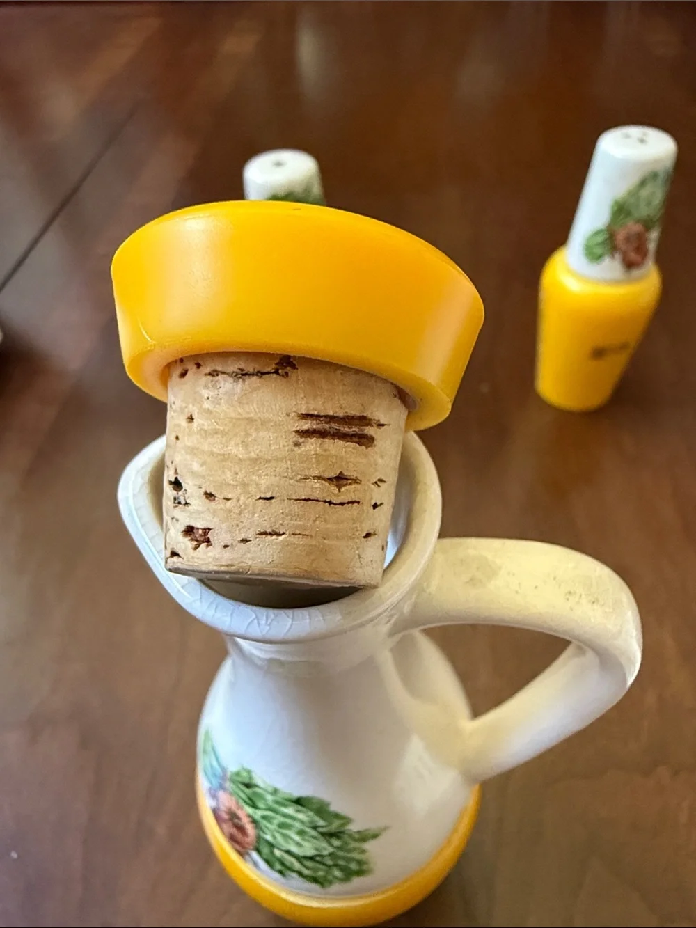 Vintage 1970’s Zeller’s Oil Cruet and Salt & Pepper Shakers salad set Japan